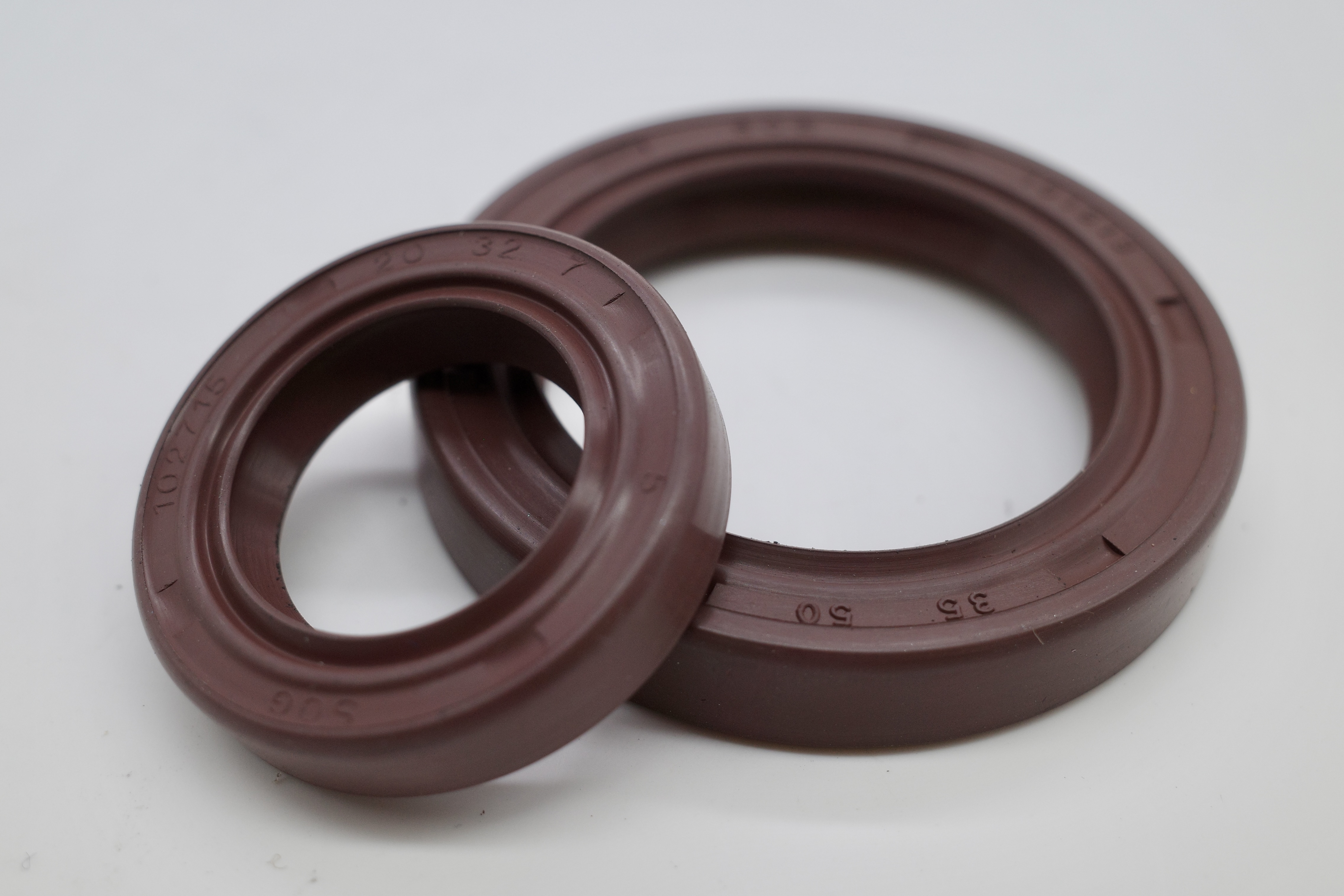 ซีลกันน้ำมัน TC VITON